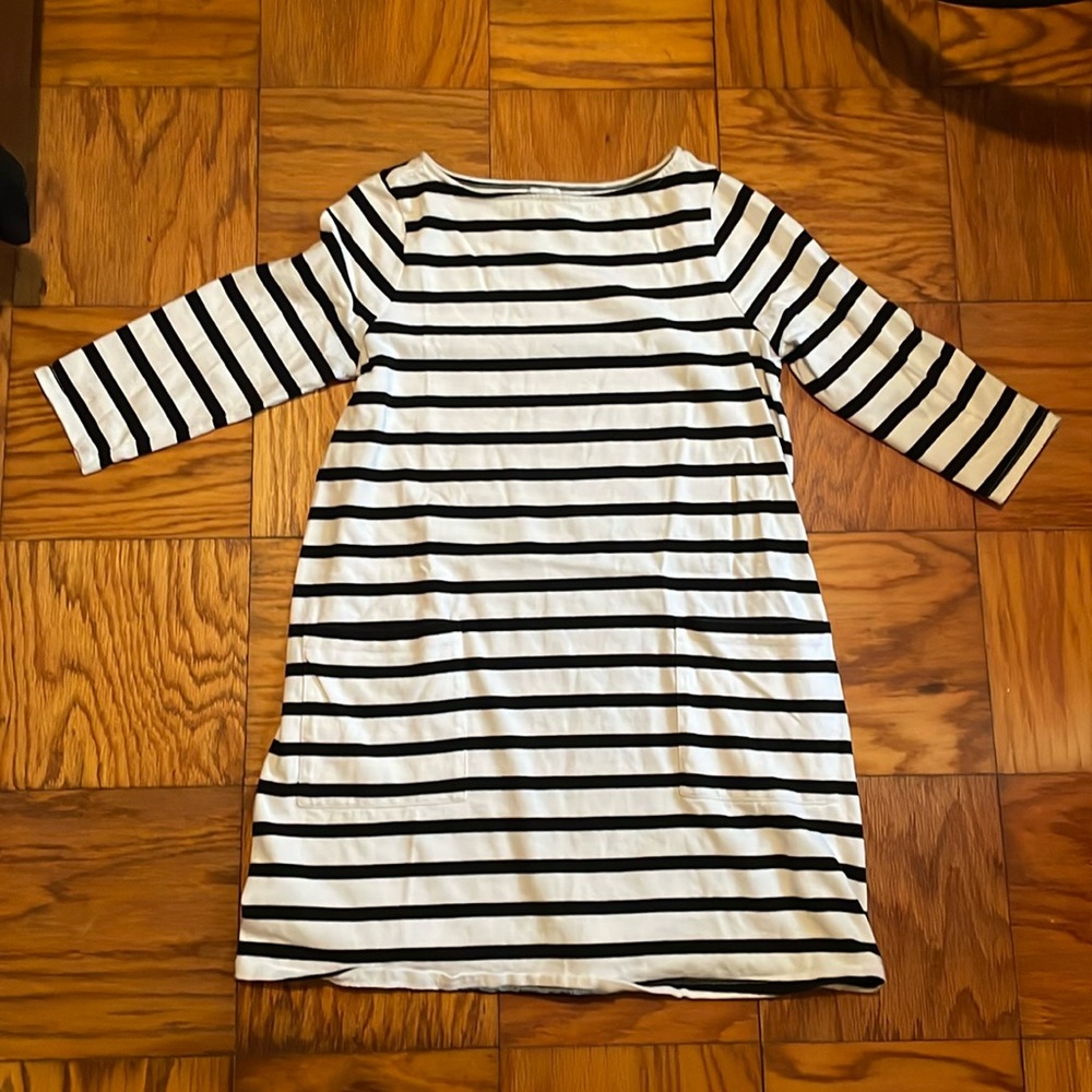 Women’s The Nines by Hatch 100% Cotton white and black stripe dress size small